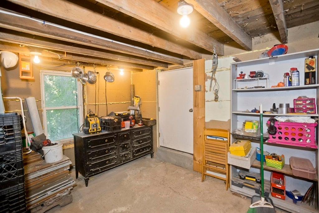 34 Washington St, Greenfield, MA, 34 Washington St, Greenfield, MA Photo #31