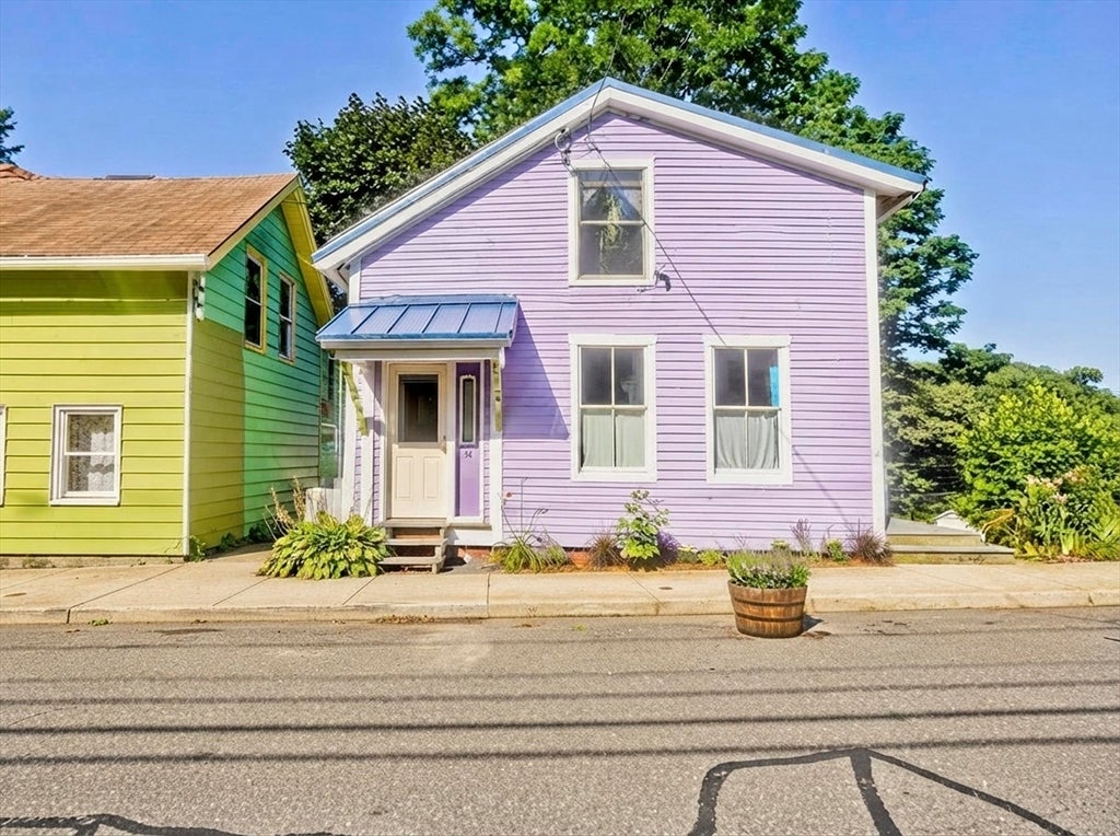 34 Washington St, Greenfield, MA, 34 Washington St, Greenfield, MA Photo #1