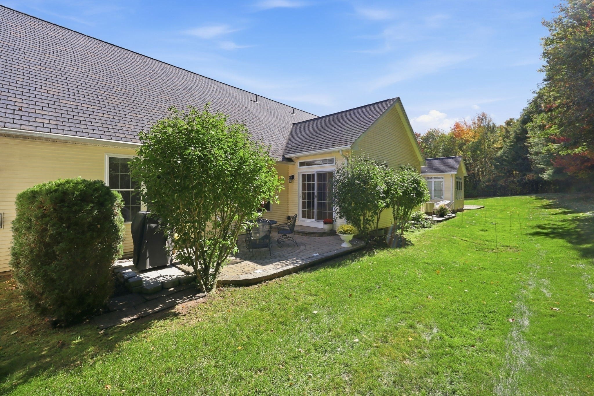 23 Wynnfield Cir #23, Southwick, MA Photo #39