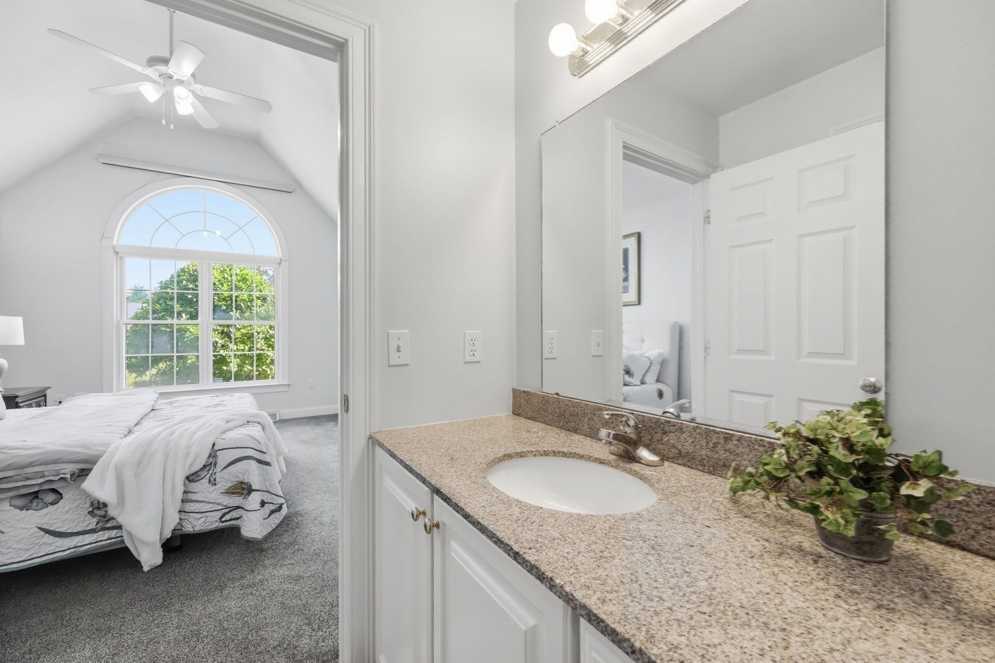 23 Wynnfield Cir #23, Southwick, MA Photo #22
