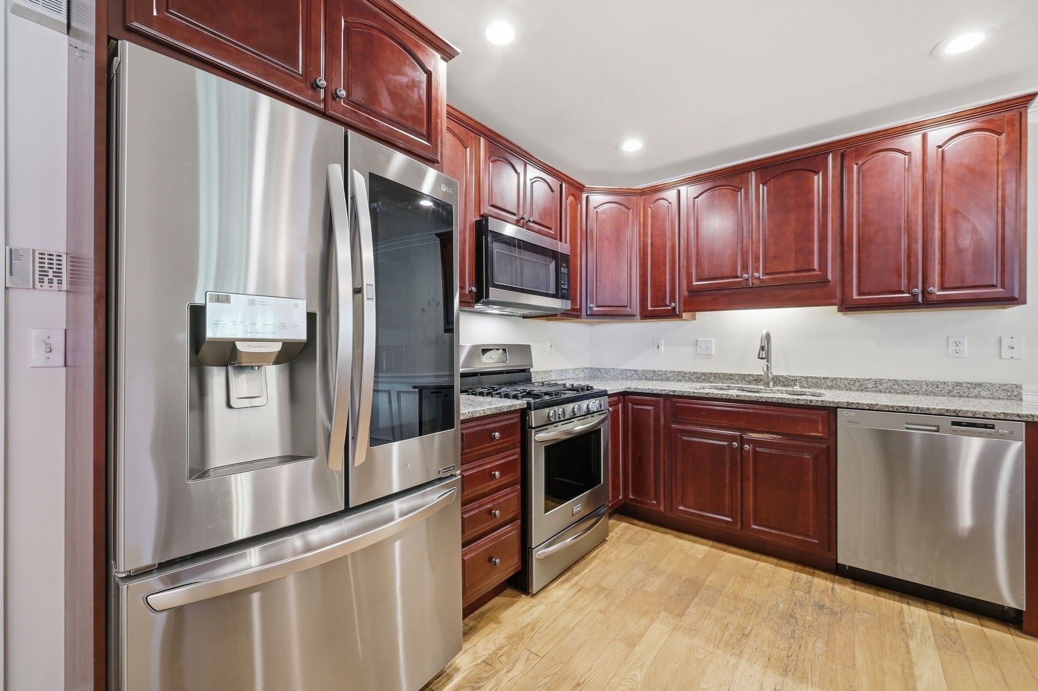 23 Wynnfield Cir #23, Southwick, MA Photo #6