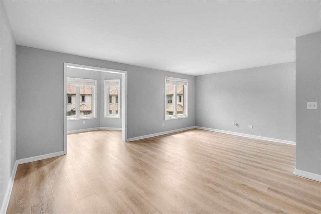 108 Norton Avenue 22