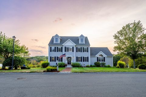15 Overlook Circle Haverhill MA 01835