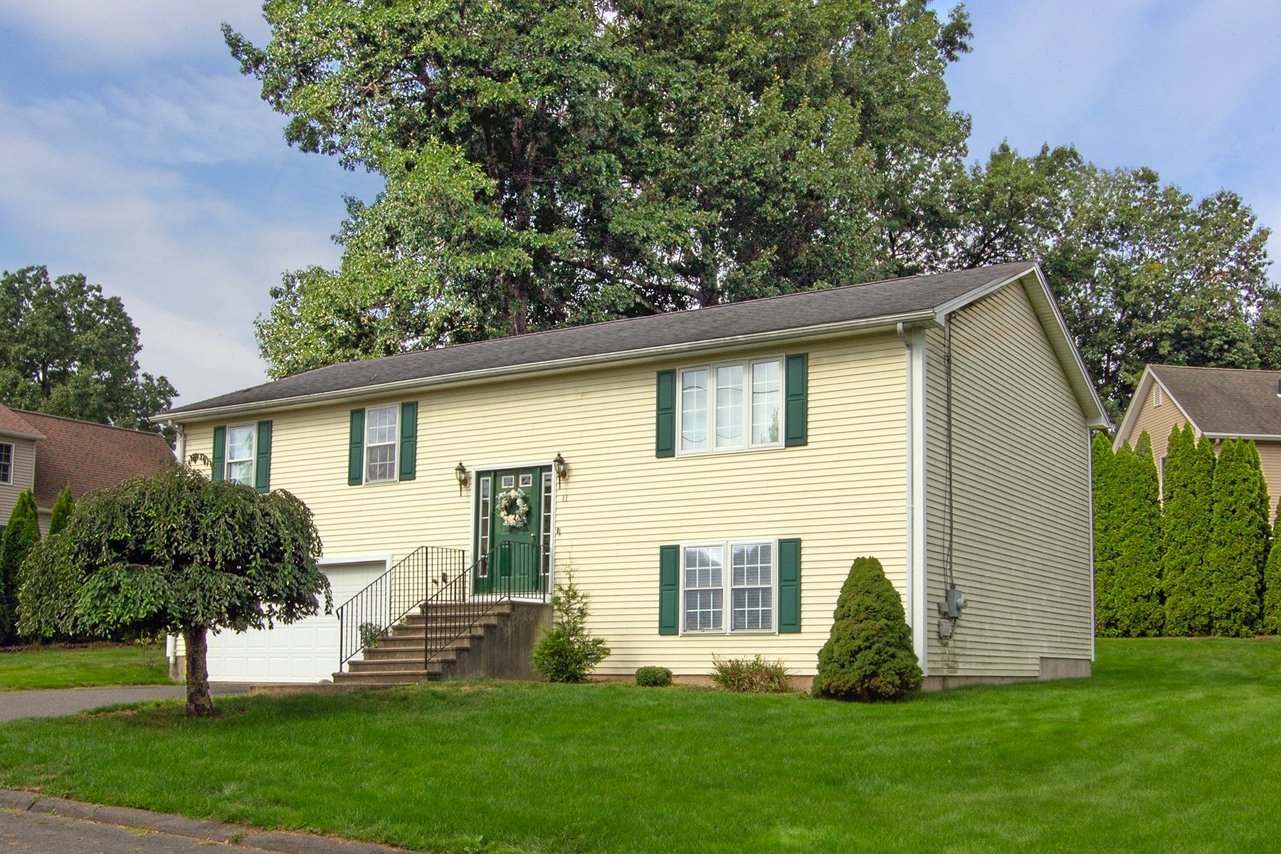 11 Dale St, East Longmeadow, MA, 11 Dale St, East Longmeadow, MA Photo #1