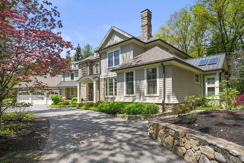 55 Ridge Hill Farm Rd