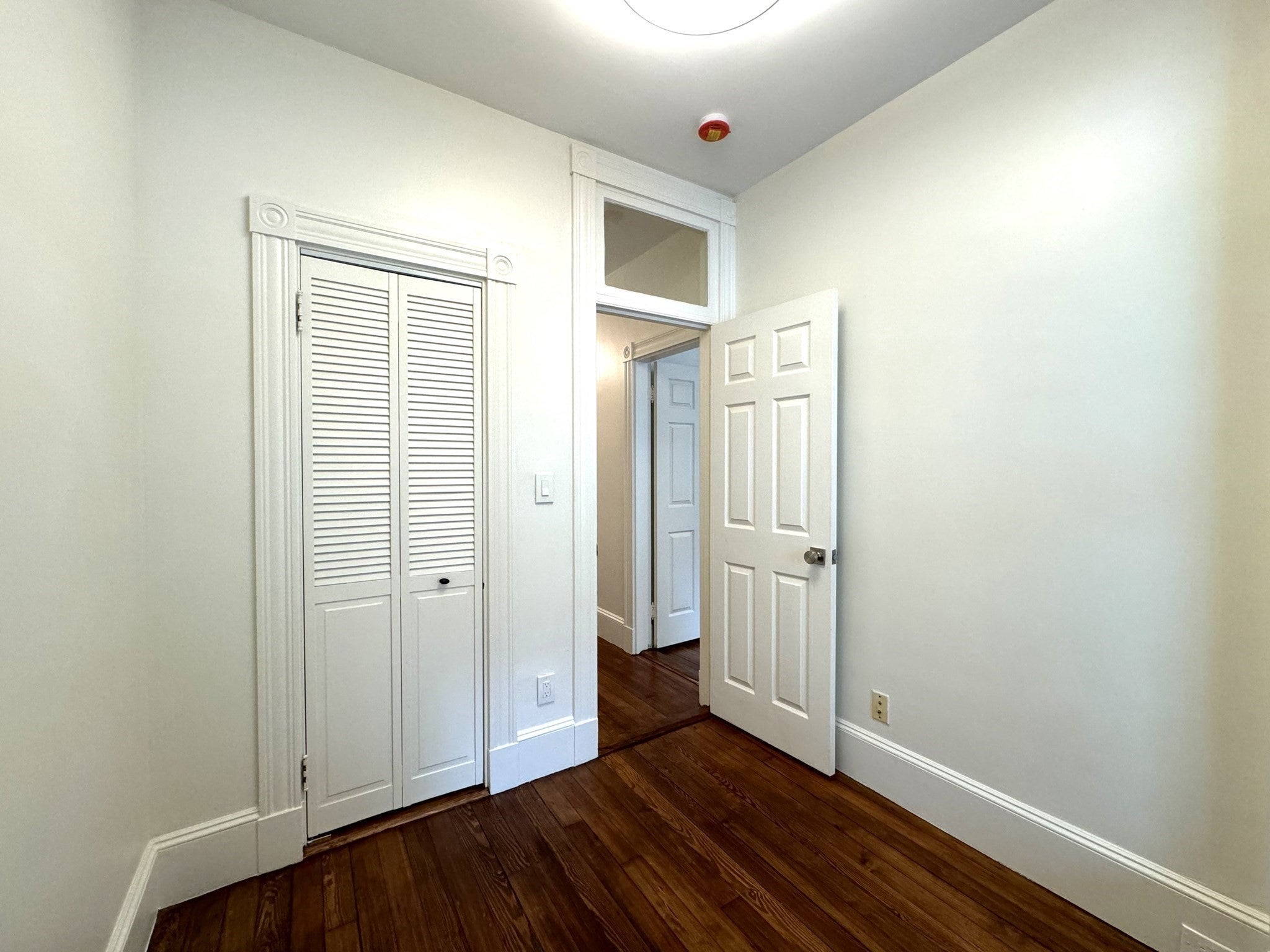 11 East Milton Rd #1, Brookline, MA Photo #18