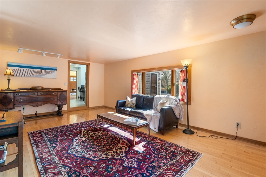 416 Tremont St, Duxbury, MA, 416 Tremont St, Duxbury, MA Photo #14