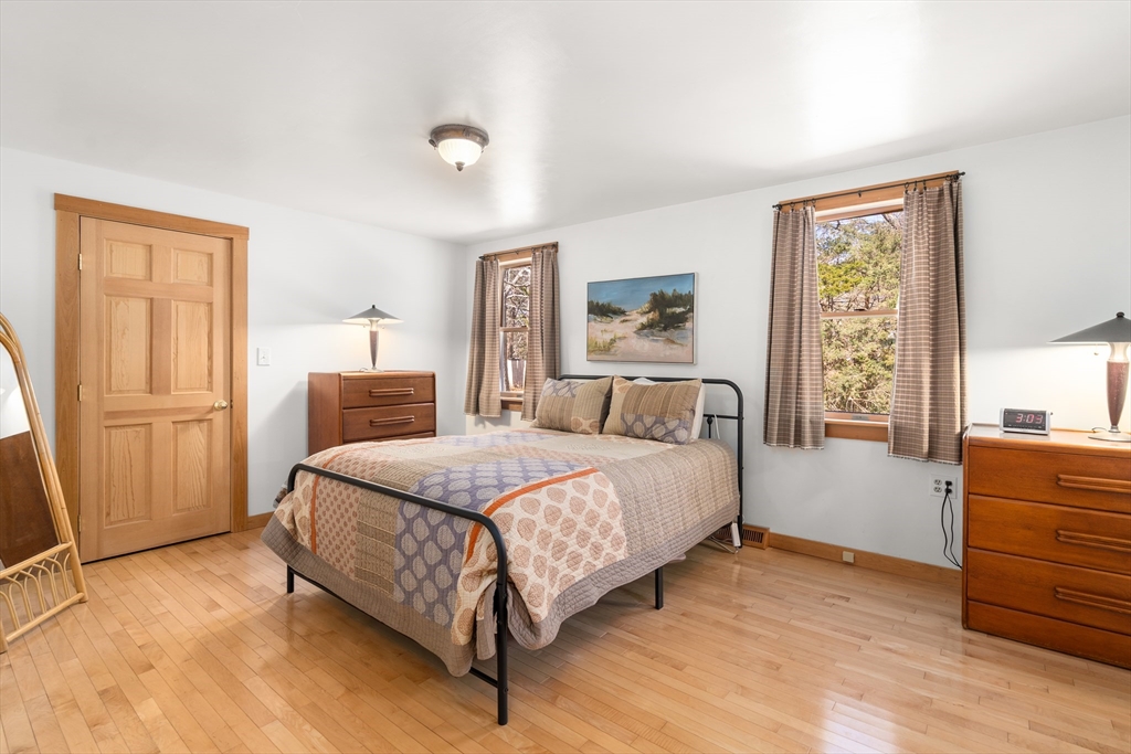 416 Tremont St, Duxbury, MA, 416 Tremont St, Duxbury, MA Photo #16