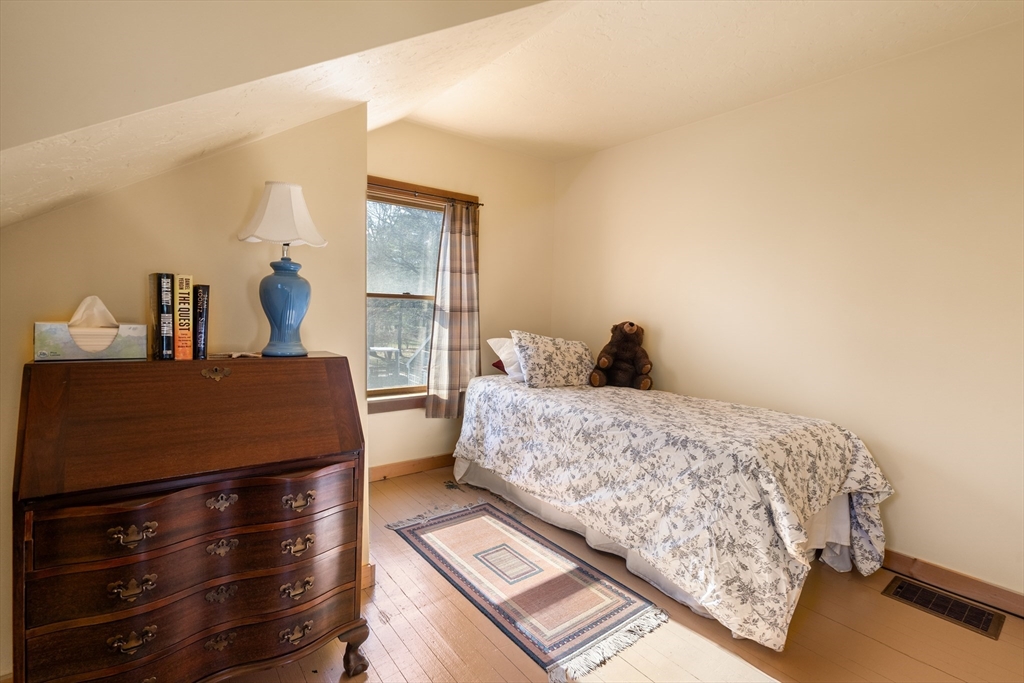 416 Tremont St, Duxbury, MA, 416 Tremont St, Duxbury, MA Photo #24