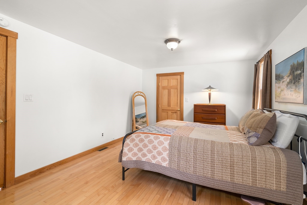 416 Tremont St, Duxbury, MA, 416 Tremont St, Duxbury, MA Photo #17