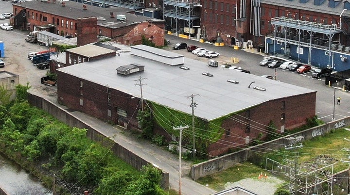 Photo 1 of 2 — 26 Hadley Mill Rd, Holyoke, MA 01040