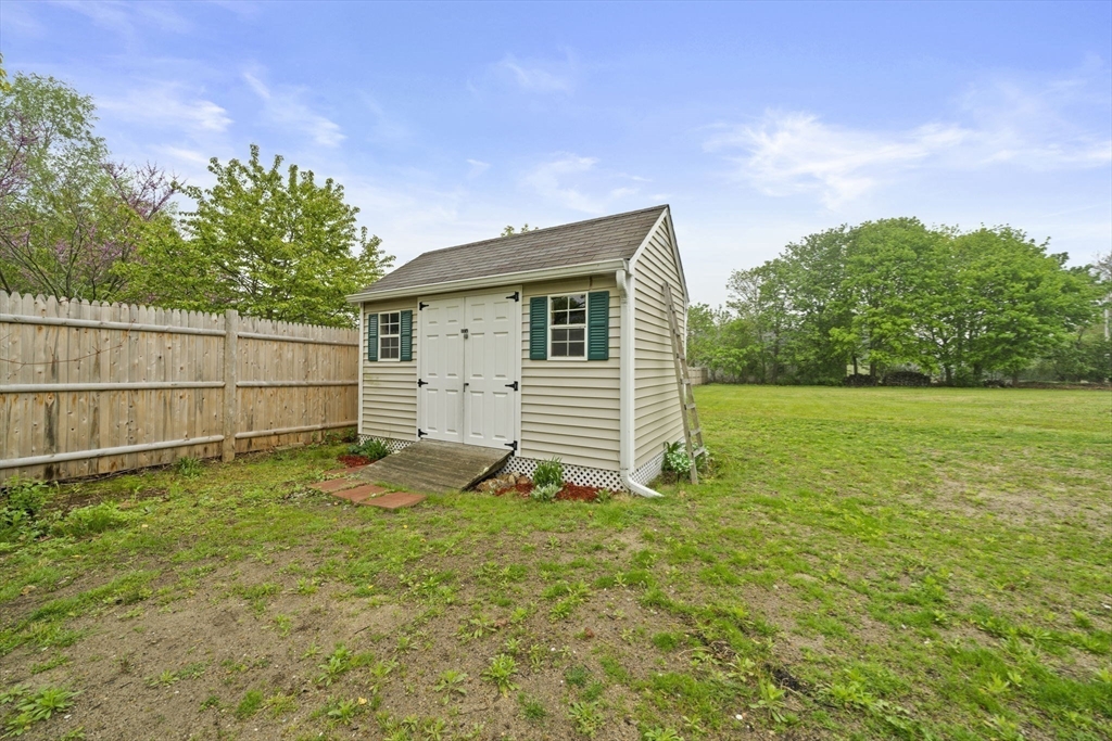 42 Old Barnstable Rd, Falmouth, MA, 42 Old Barnstable Rd, Falmouth, MA Photo #15