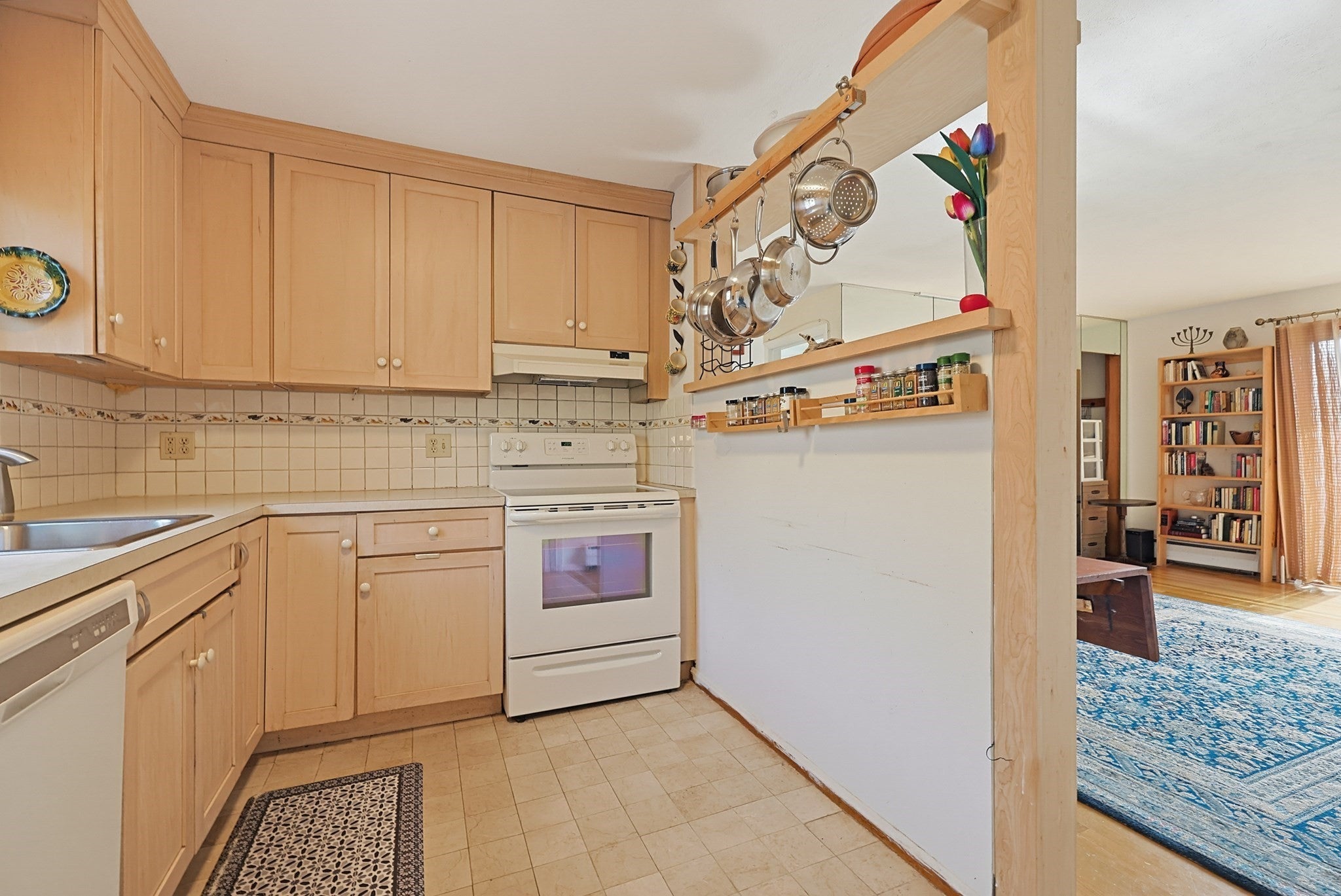 22 Jacqueline Rd D