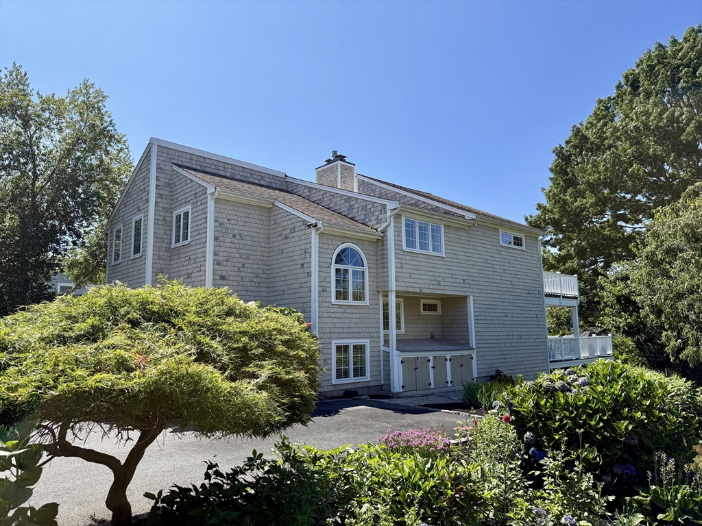 48 Wilson St