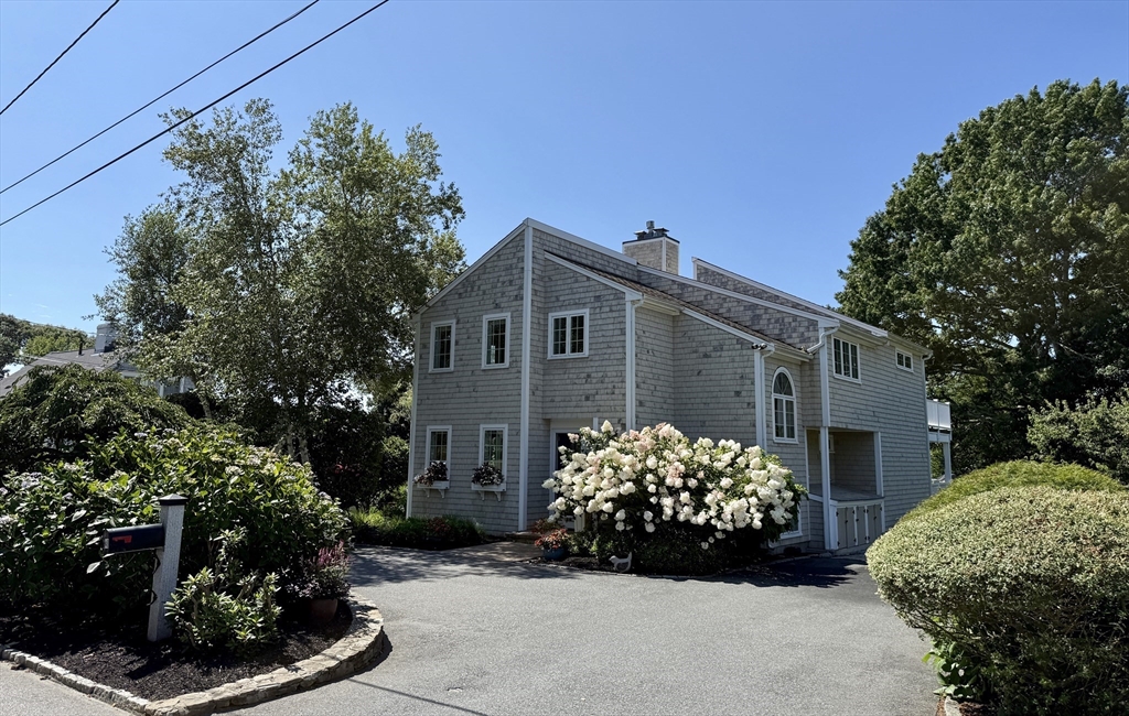 48 Wilson St