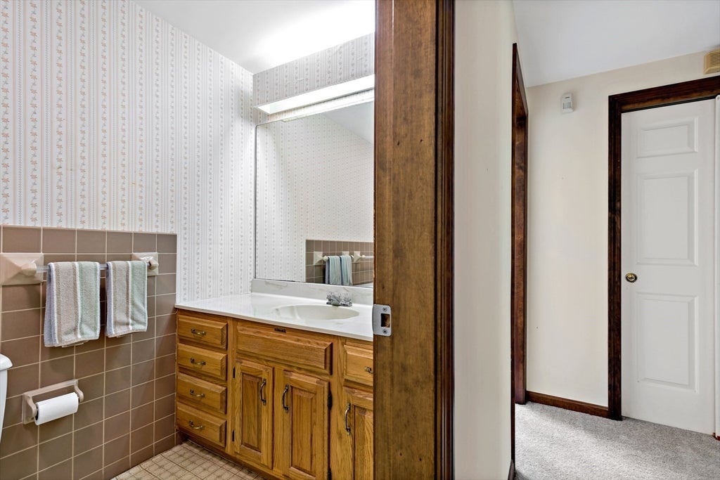 26 Qaushnet Way, Falmouth, MA, 26 Qaushnet Way, Falmouth, MA Photo #20