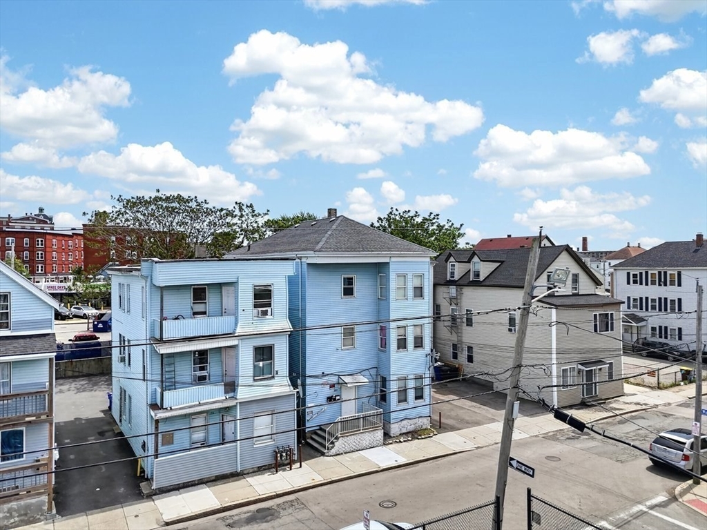 182 Quequechan Street