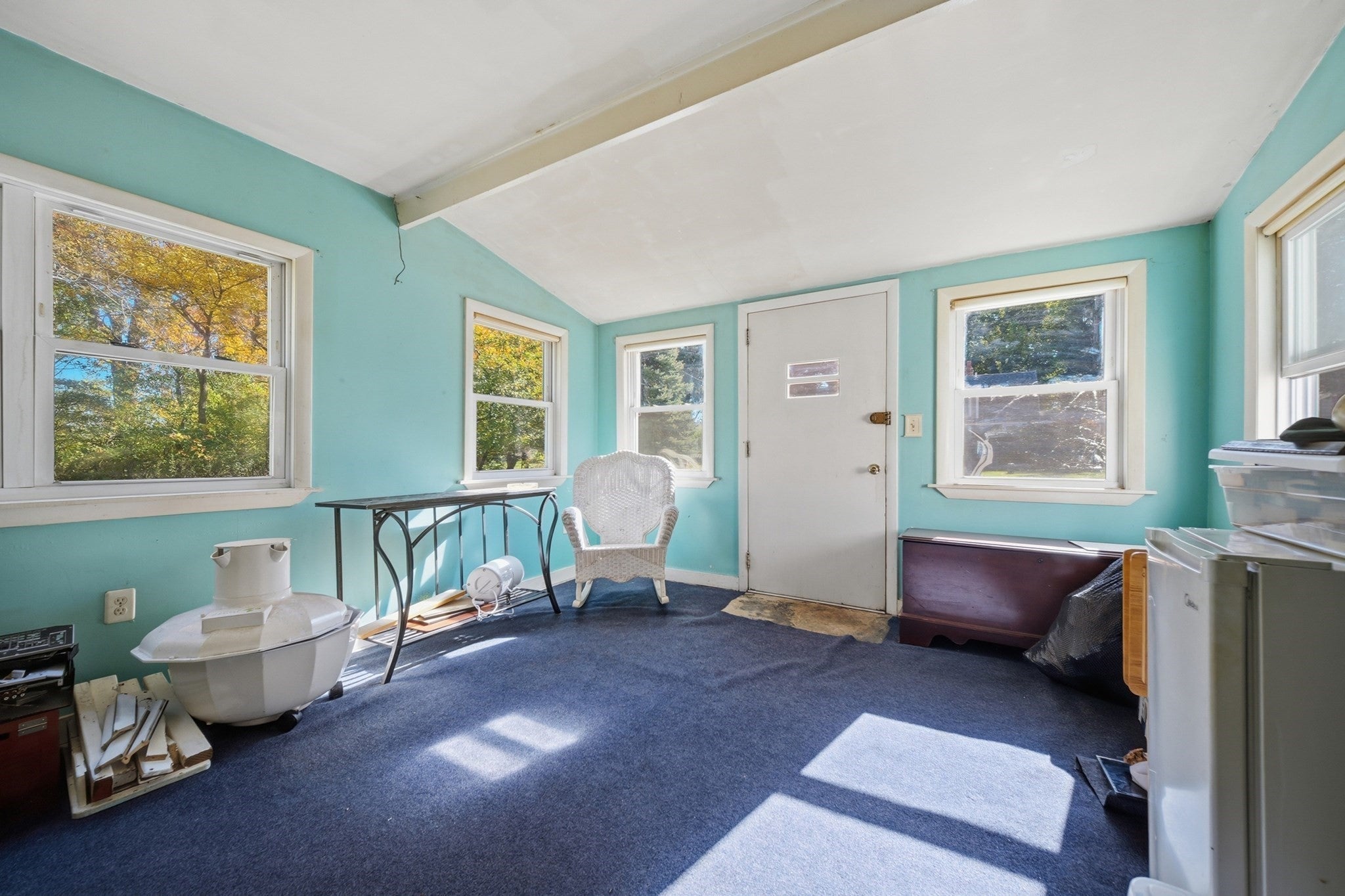 63 Cottage Rd