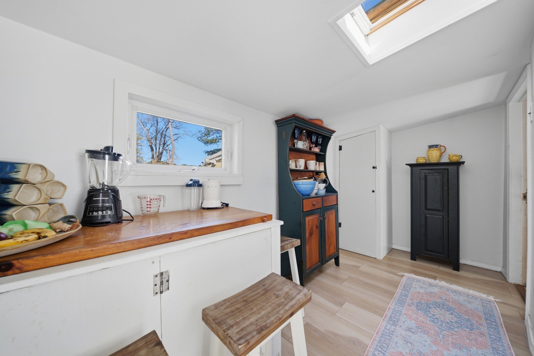 63 Cottage Rd
