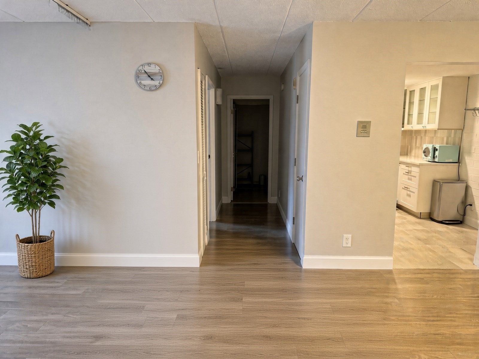 185 Quincy Shore Dr 24