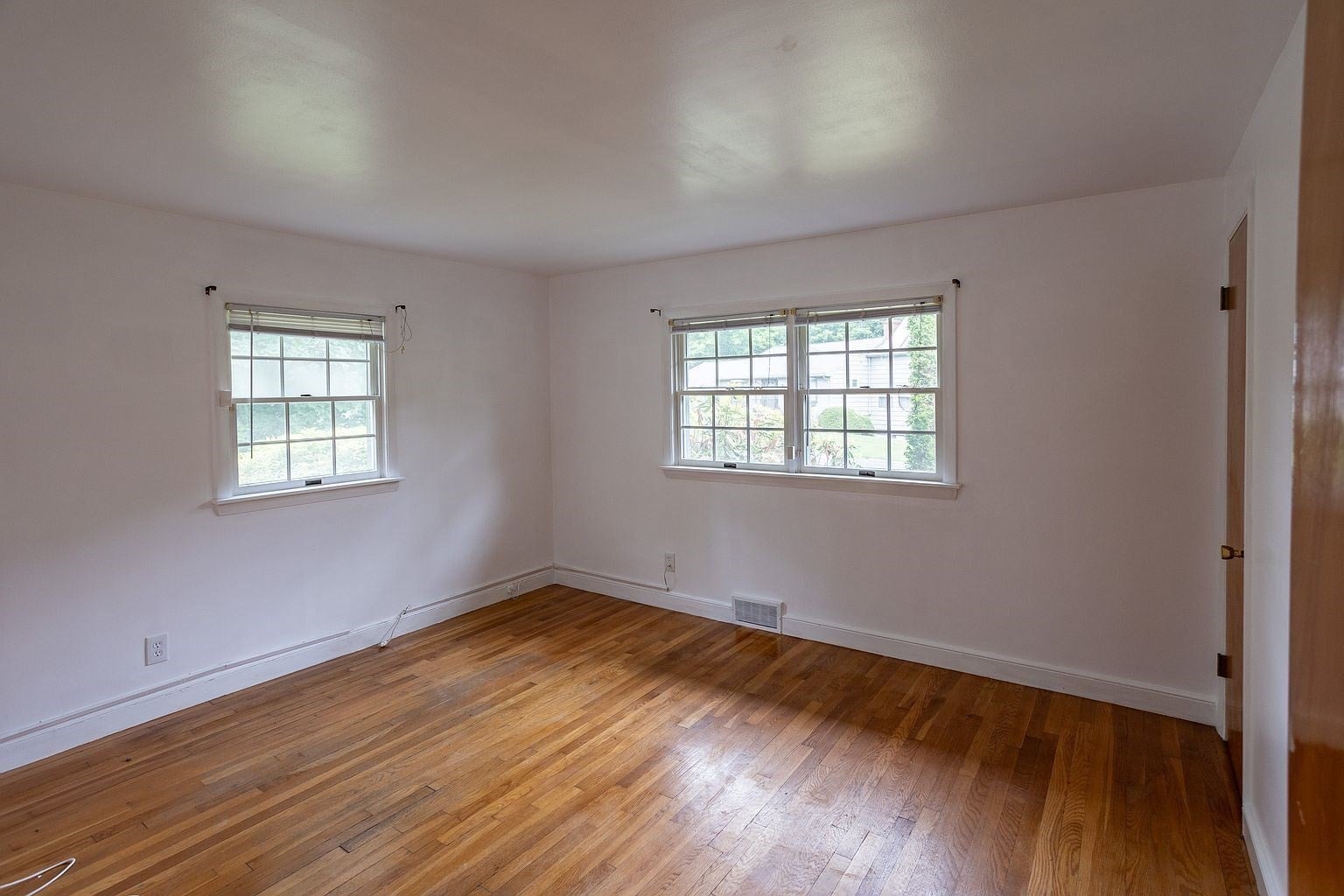 16 Westwood Rd, Lexington, MA, 16 Westwood Rd, Lexington, MA Photo #7