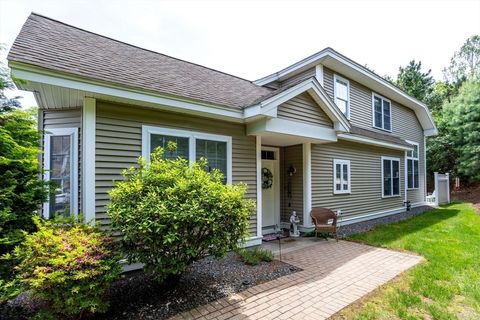 Photo of 502 Linwood CT #502, Clinton, MA 01510 (MLS # 73523334)