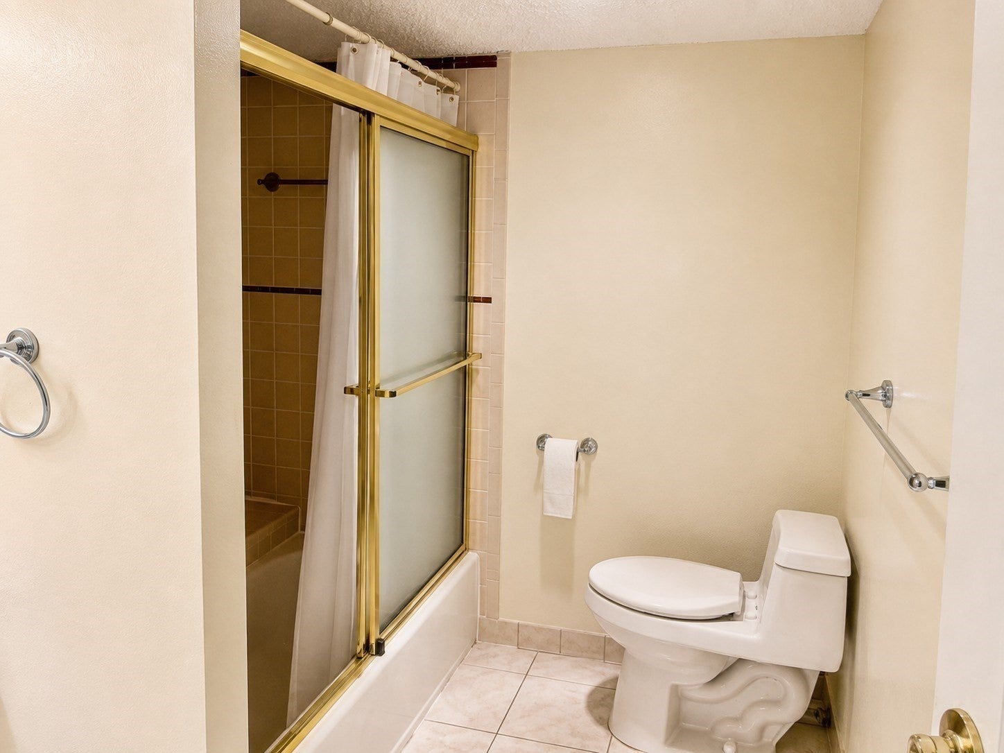 40 Village Rd #108A, Middleton, MA, 40 Village Rd #108A, Middleton, MA Photo #15
