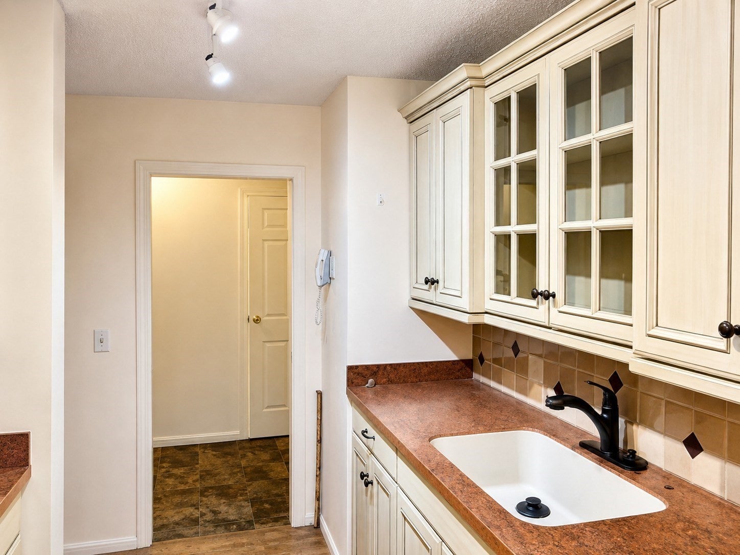40 Village Rd #108A, Middleton, MA, 40 Village Rd #108A, Middleton, MA Photo #4