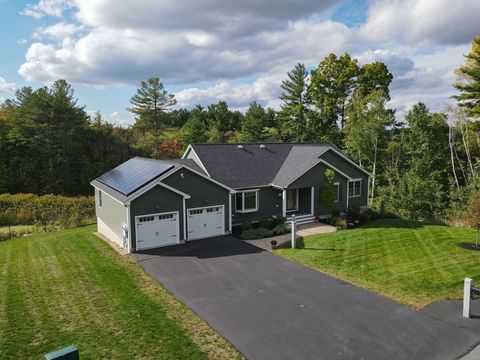 237 Woodland Way Ayer MA 01432