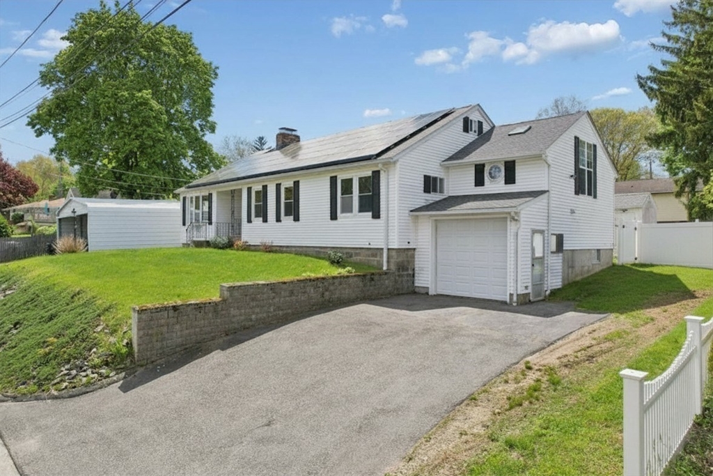 39 Bullard Ave