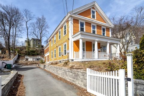 Photo of 90 Mechanic St, Fitchburg, MA 01420 (MLS # 73495938)