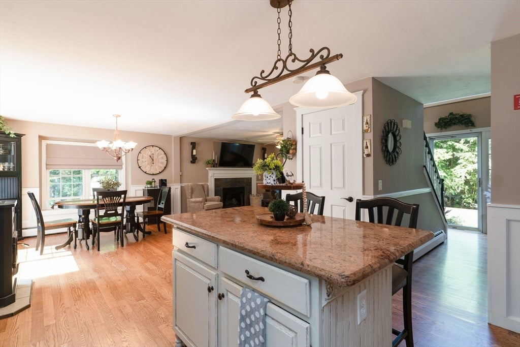 55 S Shore Dr, Sturbridge, MA, 55 S Shore Dr, Sturbridge, MA Photo #9
