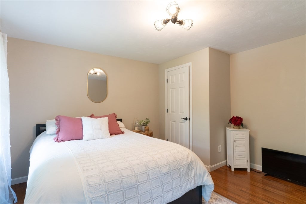 55 S Shore Dr, Sturbridge, MA, 55 S Shore Dr, Sturbridge, MA Photo #27