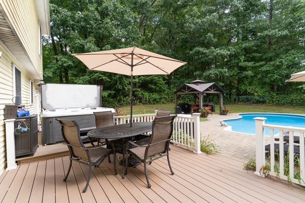 55 S Shore Dr, Sturbridge, MA, 55 S Shore Dr, Sturbridge, MA Photo #42