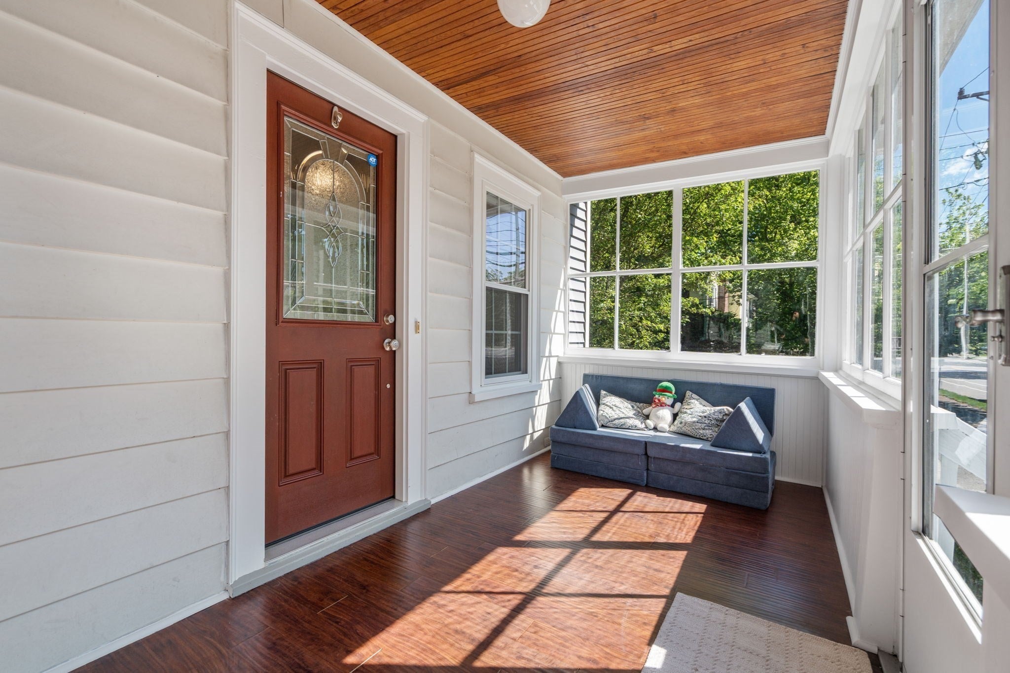 128 Pleasant St