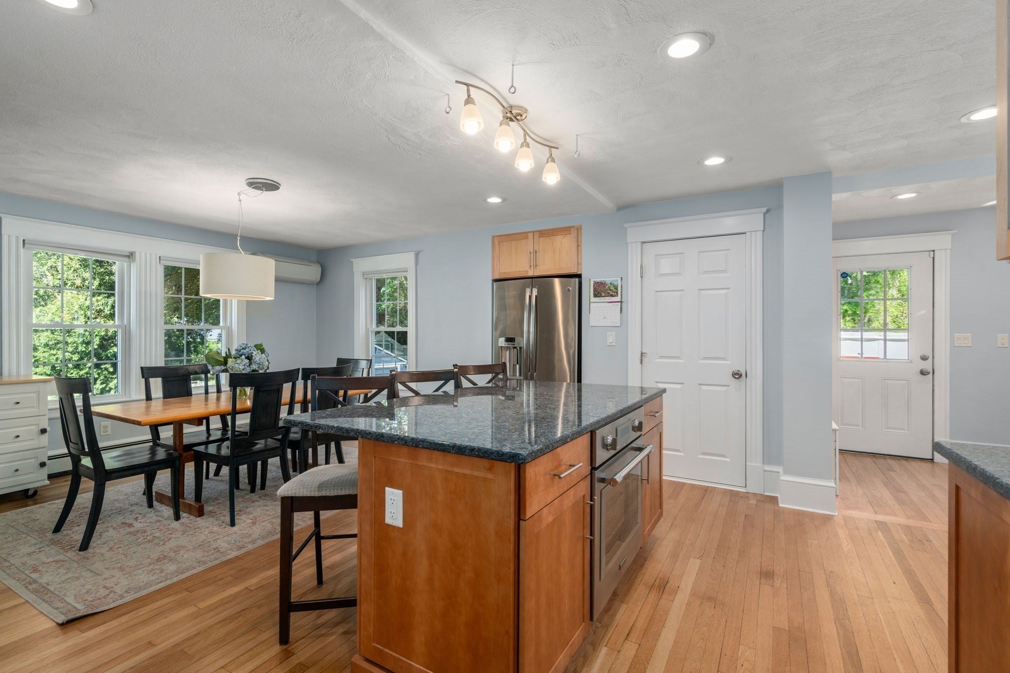 128 Pleasant St, Milton, MA, 128 Pleasant St, Milton, MA Photo #17