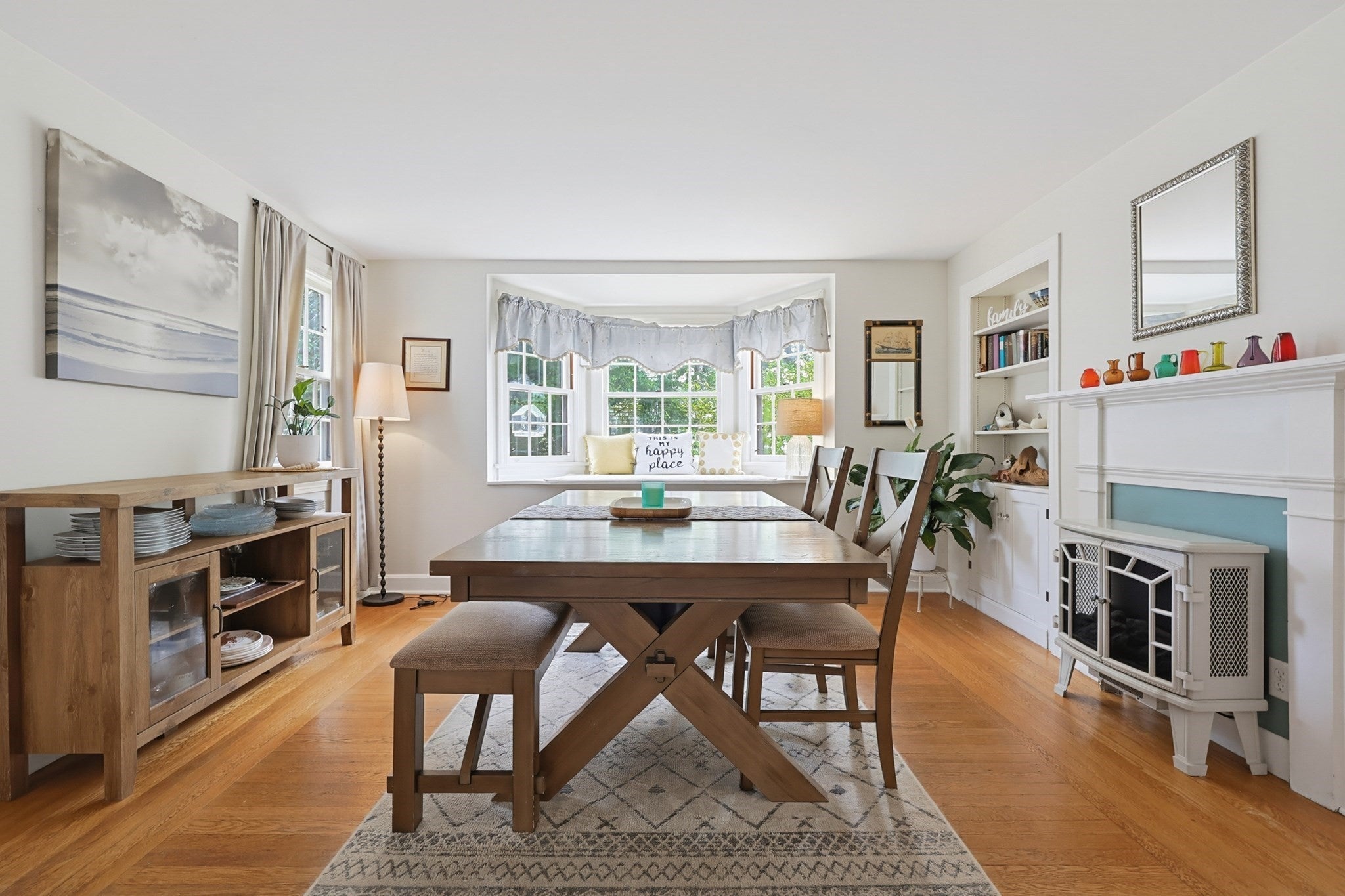 14 Mayhew St, Hopkinton, MA Photo #4
