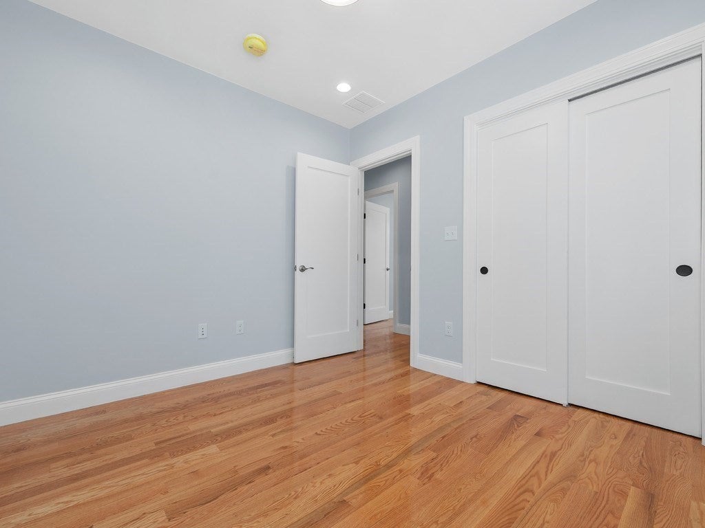 28 Ash Street #1, Waltham, MA Photo #25