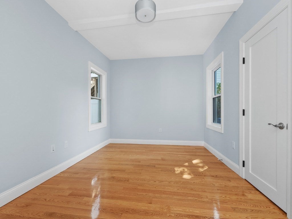 28 Ash Street #1, Waltham, MA Photo #27