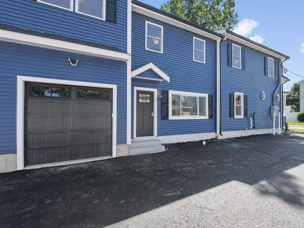 28 Ash Street #1, Waltham, MA Photo #2