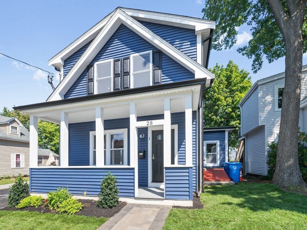 Photo of 28 Ash Street, Waltham, MA