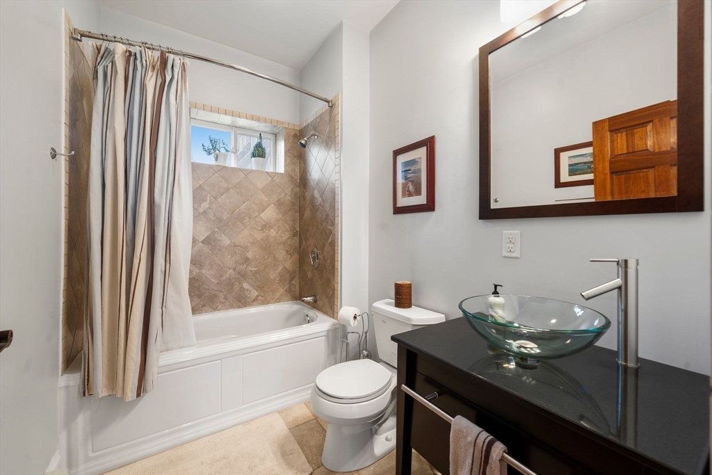 823 East Third Street, Boston, MA Photo #12