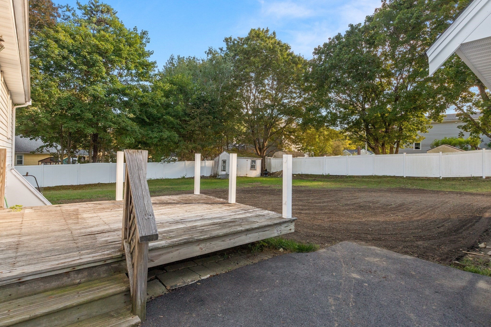 10 Clark Rd, Groveland, MA Photo #34