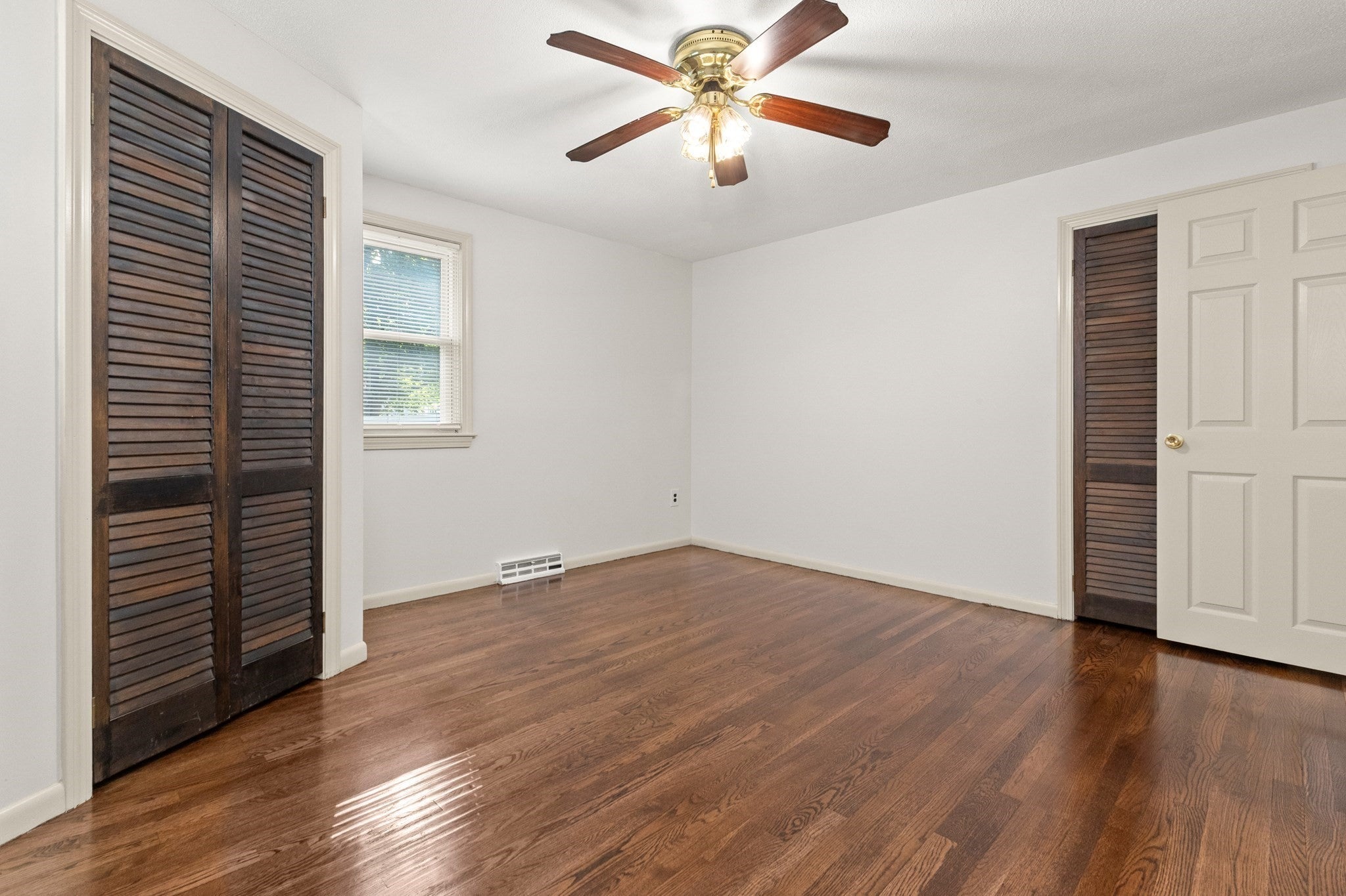10 Clark Rd, Groveland, MA Photo #23
