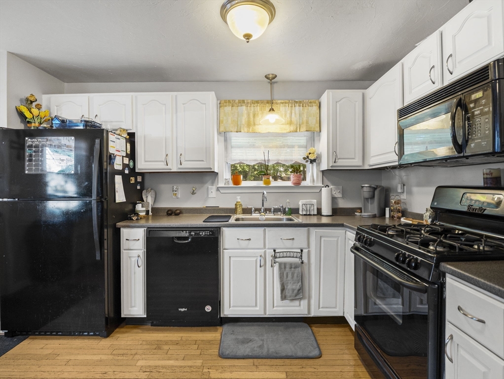 252 Union St. 252