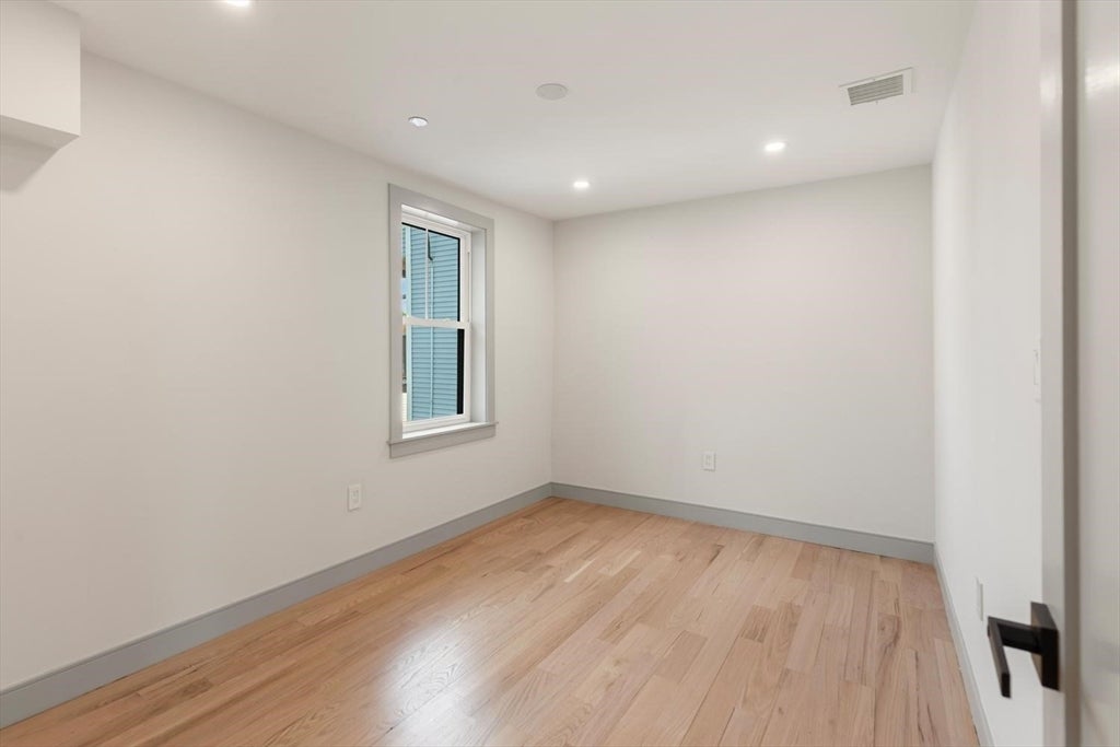 22 Hunting Street #3P, Cambridge, MA, 22 Hunting Street #3P, Cambridge, MA Photo #17