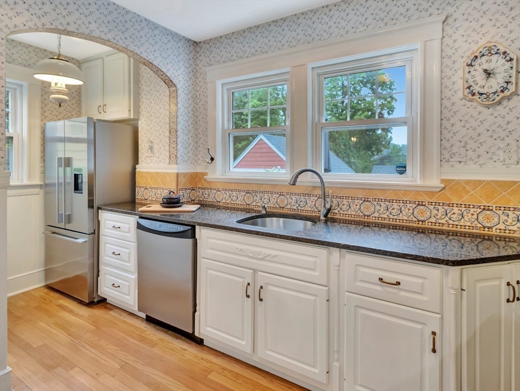 10 Fern Circle, Brockton, MA, 10 Fern Circle, Brockton, MA Photo #17