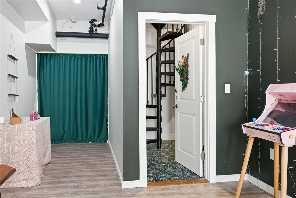 15-17 Kearney Sq 209