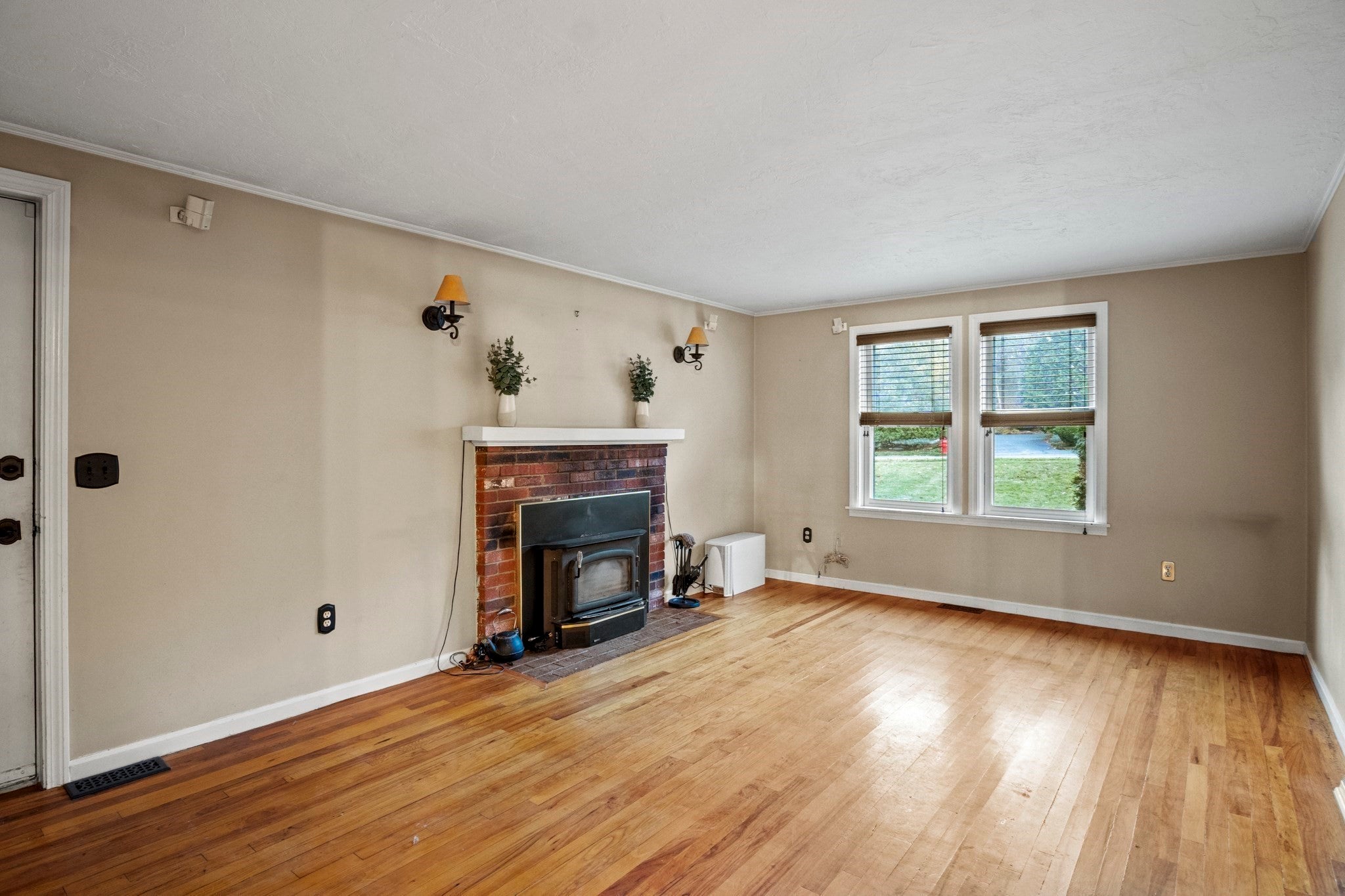 5 Knob Cone Drive, Boylston, MA, 5 Knob Cone Drive, Boylston, MA Photo #11