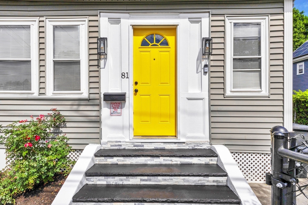 81 Rockdale St